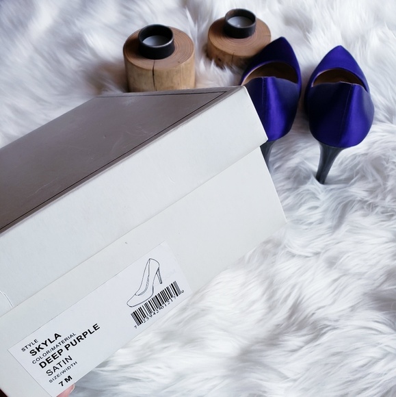 BCBG Skyla Satin Deep Purple Pumps - Picture 7 of 8